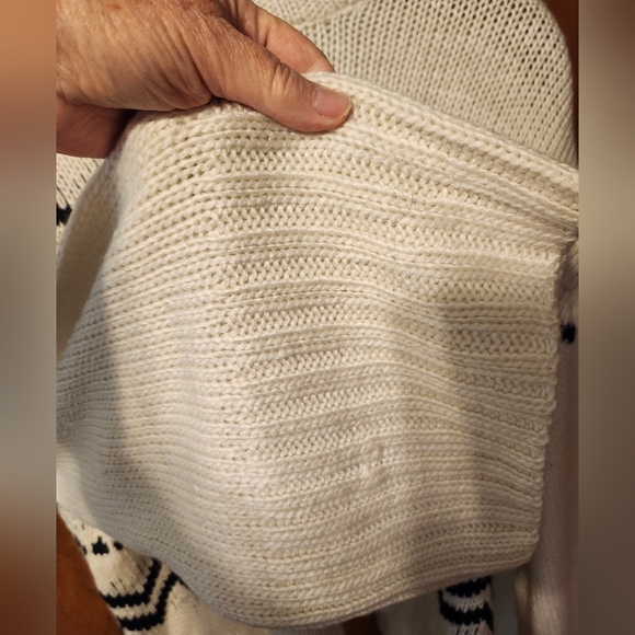 CLICHE White/Black Knit Wide Sleeves Loose Fitting Wool/Acryl Sweater Size XL - Picture 3 of 5